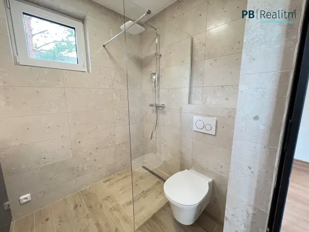 Prodej rodinného domu, Očihov, 145 m2