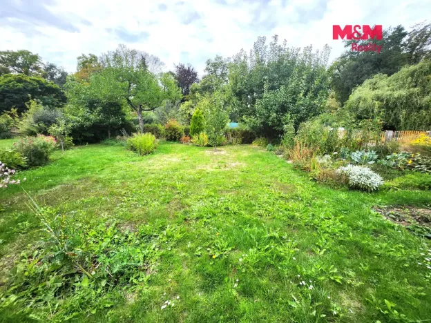 Prodej zahrady, Louny, 316 m2