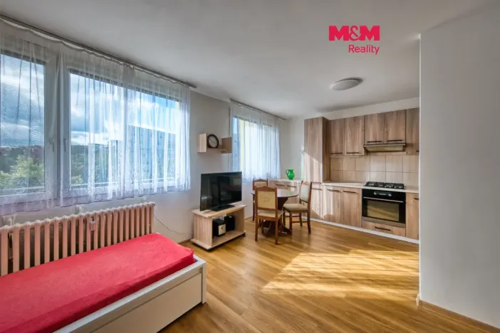 Prodej bytu 1+kk, Praha - Motol, Hennerova, 30 m2
