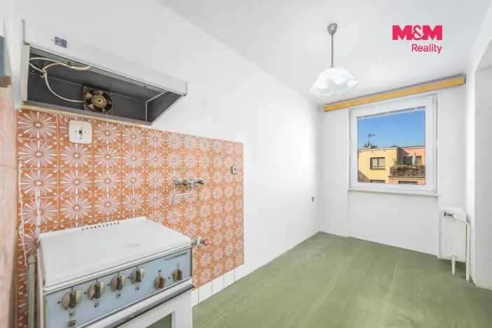 Prodej rodinného domu, Chvaletice, Budovatelů, 150 m2