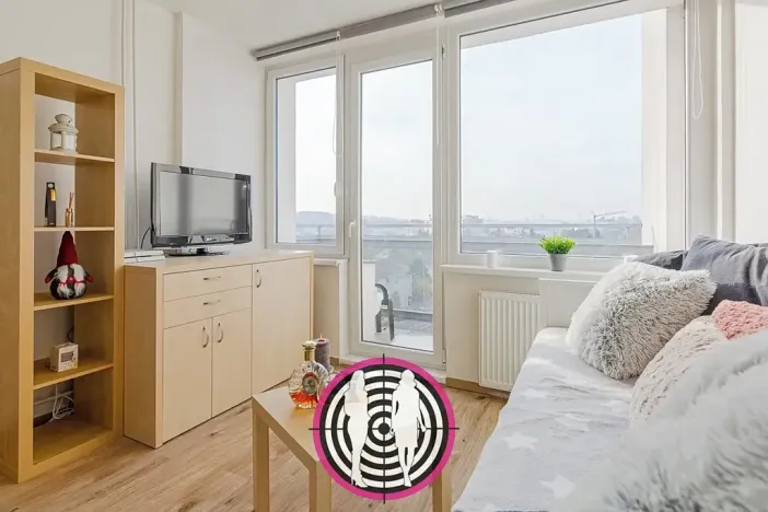 Pronájem bytu 1+kk, Praha - Hostivař, Hornoměcholupská, 22 m2