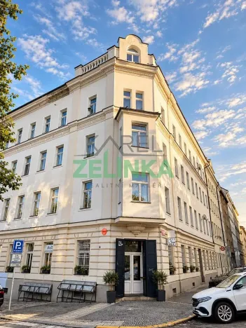 Pronájem bytu 1+kk, Praha - Holešovice, Kamenická, 20 m2