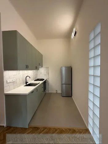 Pronájem bytu 2+1, Praha - Vinohrady, 74 m2