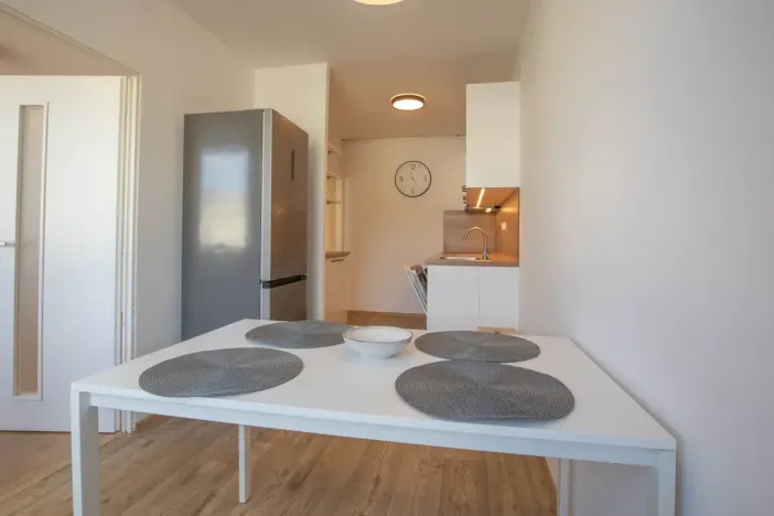 Pronájem bytu 3+1, Praha - Žižkov, Ostromečská, 83 m2