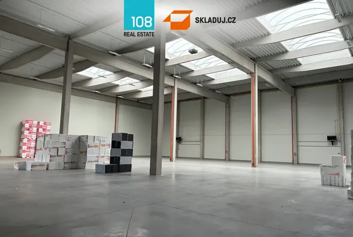 Pronájem skladu, Hýskov, Na Břasích, 1900 m2