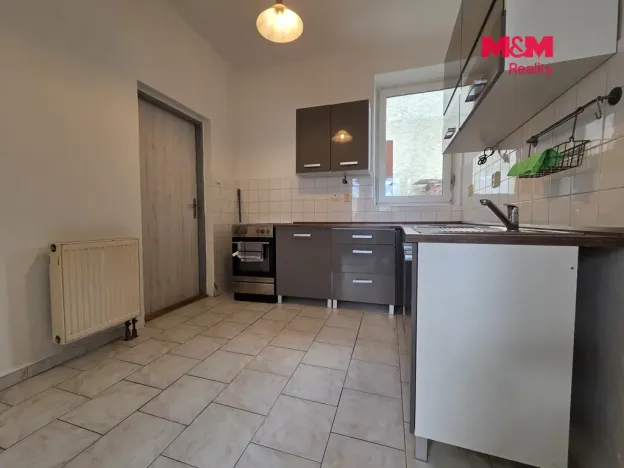 Prodej rodinného domu, Úvaly, Havlíčkova, 60 m2