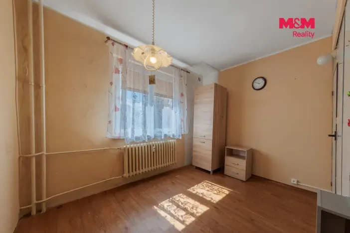 Prodej bytu 2+1, Kynšperk nad Ohří, náměstí SNP, 46 m2