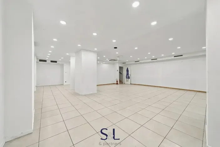 Pronájem obchodního prostoru, Liberec, Pražská, 339 m2