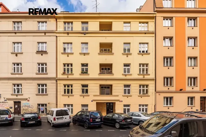 Pronájem bytu 1+kk, Praha - Vršovice, Holandská, 45 m2