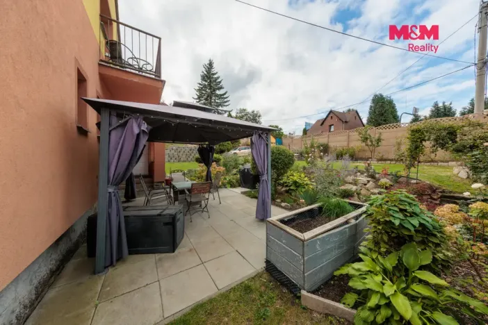 Prodej rodinného domu, Nová Role, Chodovská, 160 m2