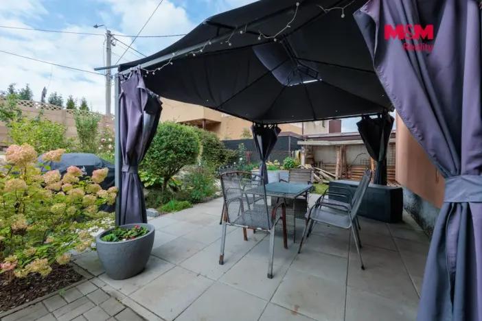 Prodej rodinného domu, Nová Role, Chodovská, 160 m2