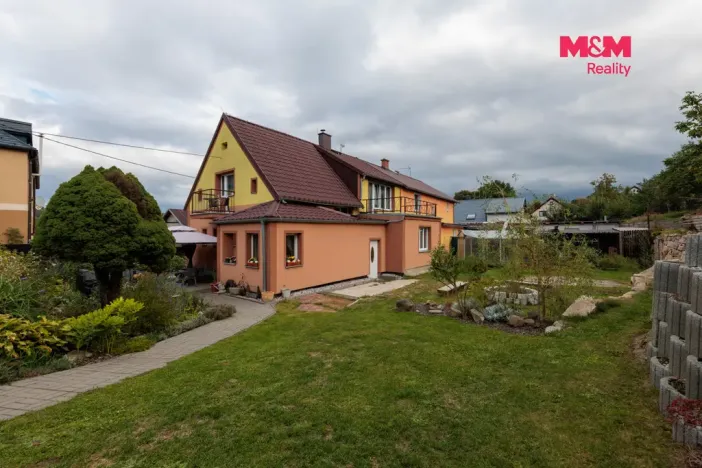 Prodej rodinného domu, Nová Role, Chodovská, 160 m2