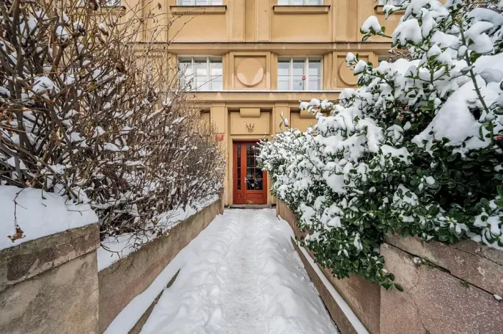 Pronájem bytu 2+kk, Praha - Bubeneč, Rooseveltova, 58 m2