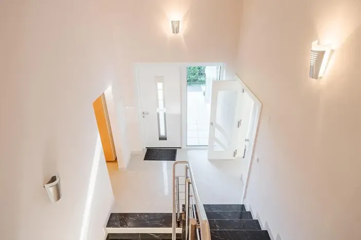 Pronájem rodinného domu, Benátky, 241 m2