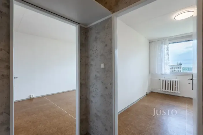 Pronájem bytu 2+kk, Praha - Řepy, Nevanova, 42 m2