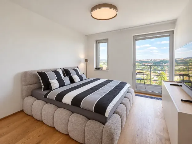 Prodej bytu 3+kk, Praha, U Dívčích hradů, 123 m2