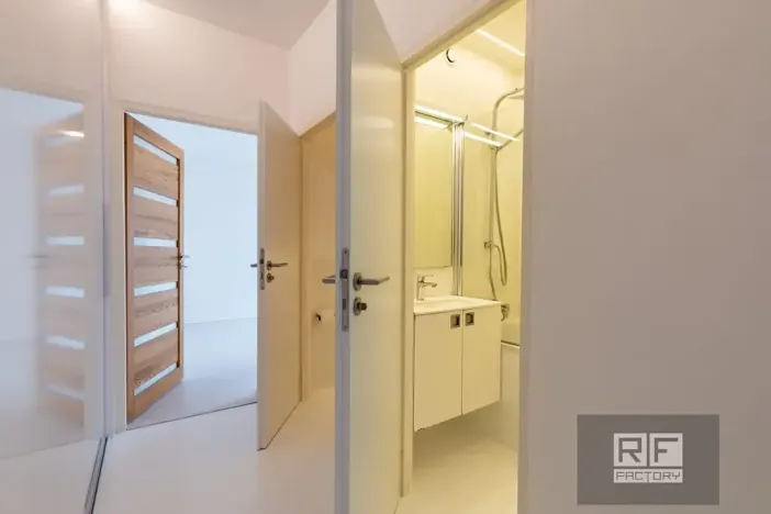 Prodej bytu 2+1, Praha - Malešice, Útulná, 51 m2