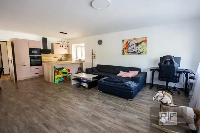 Prodej rodinného domu, Chudeřice, 220 m2