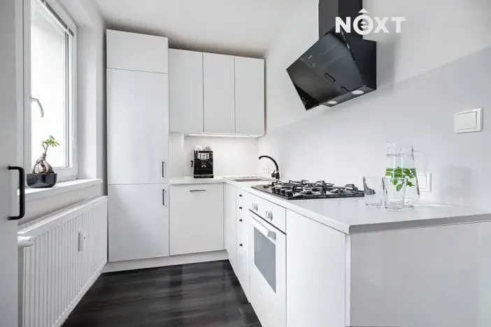 Prodej bytu 2+kk, Pardubice, Stavbařů, 53 m2