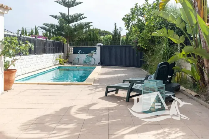 Prodej rodinného domu, Oliva, Španělsko, 150 m2