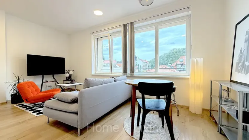 Pronájem bytu 3+kk, Praha - Karlín, Pod výtopnou, 70 m2