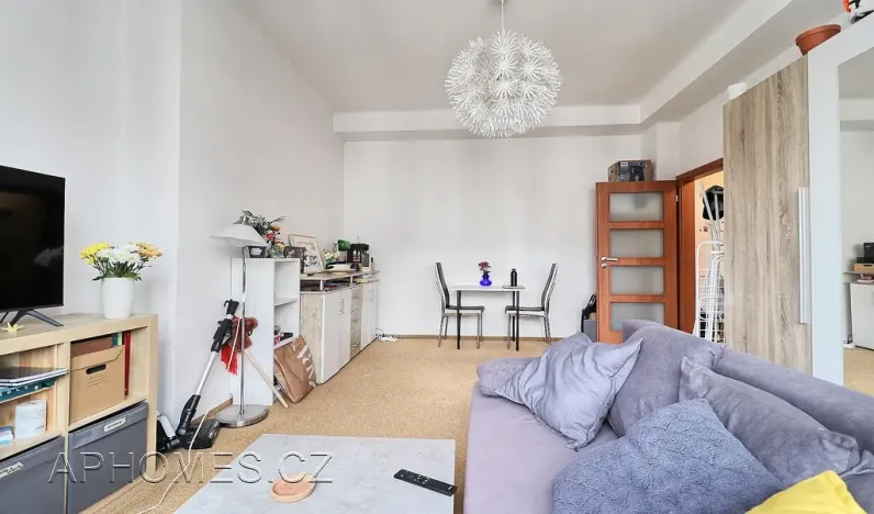 Pronájem bytu 2+kk, Praha, Sokolovská, 49 m2