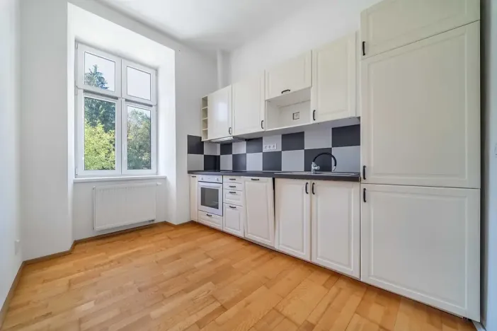 Pronájem bytu 2+1, Horažďovice, Komenského, 65 m2
