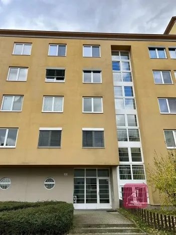 Pronájem bytu 1+1, Brno, Majdalenky, 52 m2