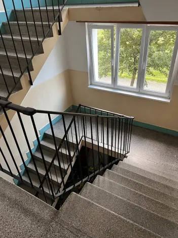 Prodej bytu 3+1, Karlovy Vary, Okružní, 67 m2