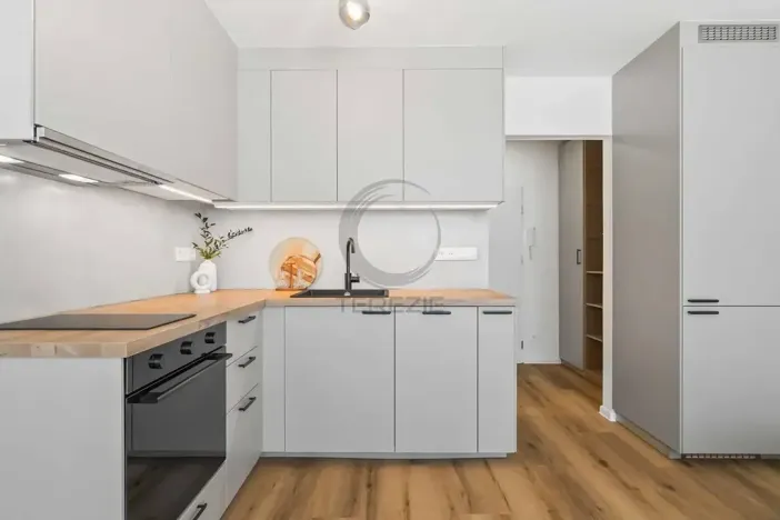 Prodej bytu 2+kk, Liberec, Gagarinova, 3 m2