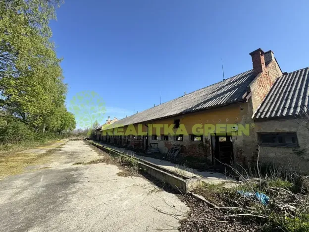 Prodej komerčního pozemku, Holešov, 27330 m2