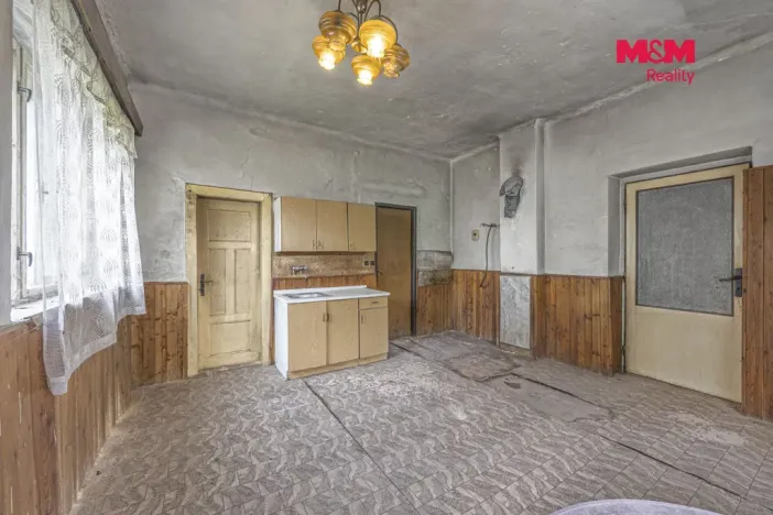 Prodej rodinného domu, Šárovcova Lhota, 160 m2