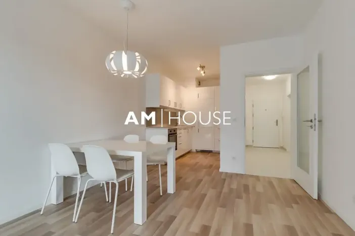 Prodej bytu 2+kk, Praha - Strašnice, Zvěřinova, 60 m2
