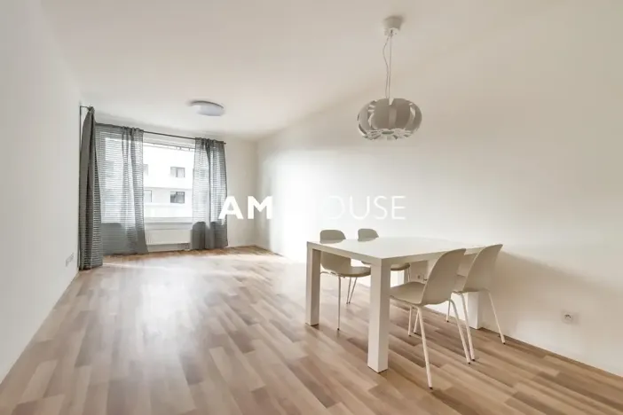 Prodej bytu 2+kk, Praha - Strašnice, Zvěřinova, 60 m2