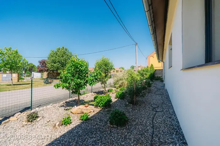 Prodej rodinného domu, Zálezlice, 96 m2