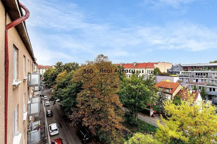 Prodej bytu 2+1, Praha - Libeň, Na Rokytce, 62 m2