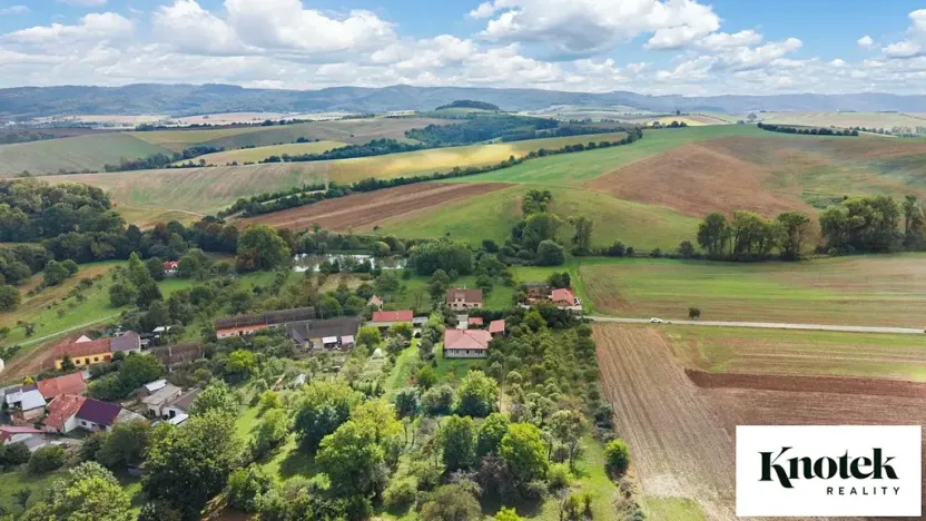 Prodej rodinného domu, Hoštice, 168 m2