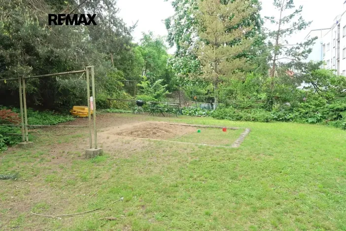 Pronájem bytu 2+1, Praha - Podolí, Podolská, 67 m2