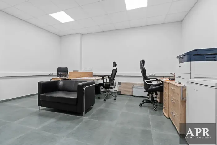 Pronájem skladu, Veselí nad Moravou, 2000 m2