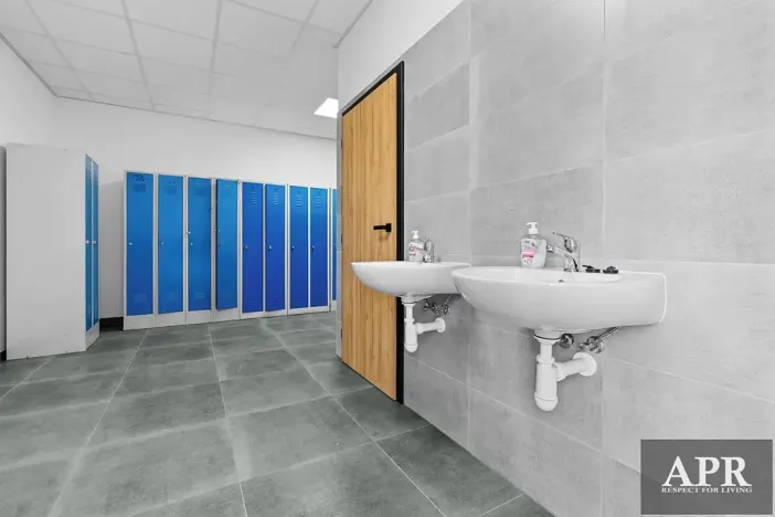 Pronájem skladu, Veselí nad Moravou, 2000 m2