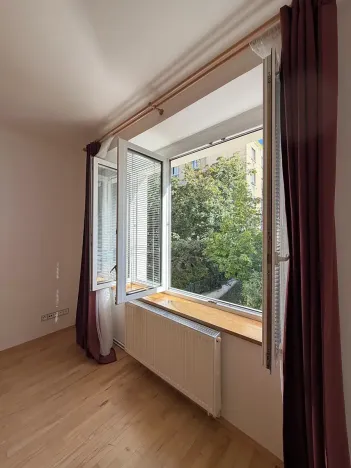 Pronájem bytu 2+kk, Praha - Žižkov, Křišťanova, 58 m2