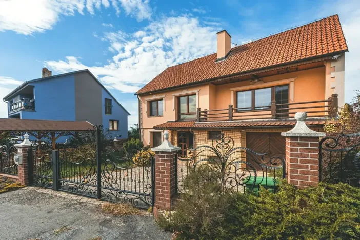 Prodej rodinného domu, Sobětuchy, 240 m2