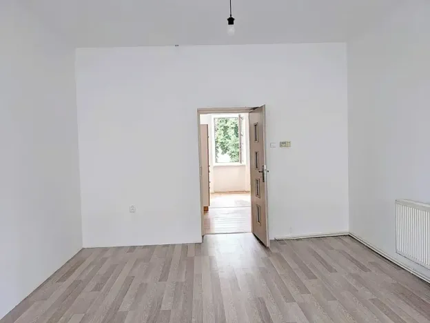 Pronájem bytu 1+1, Opava, Těšínská, 50 m2