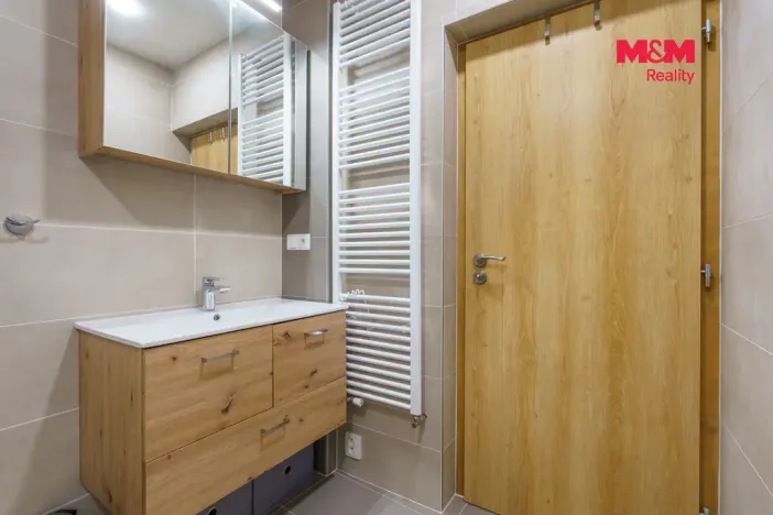 Pronájem bytu 2+kk, Karlovy Vary, Moskevská, 49 m2