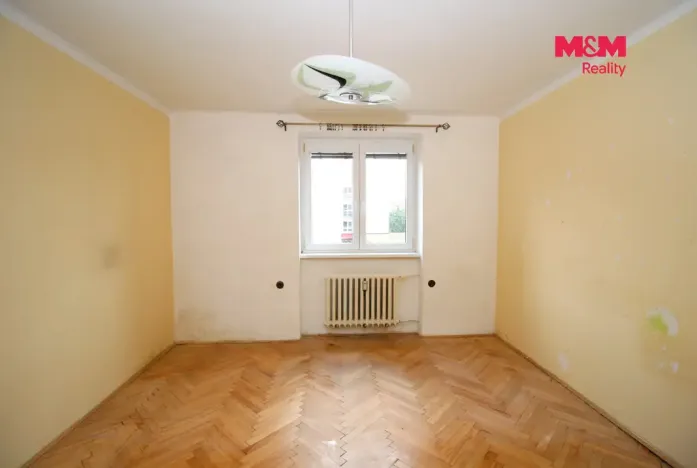 Prodej bytu 2+1, Hradec Králové, Ladova, 60 m2