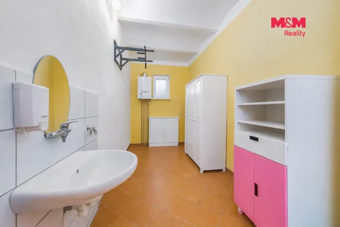 Prodej rodinného domu, Žleby, Ronovská, 177 m2