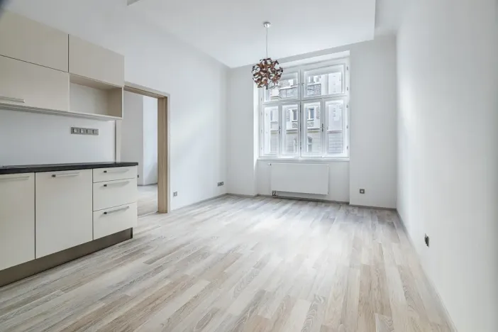Pronájem bytu 2+kk, Praha - Holešovice, Šimáčkova, 50 m2