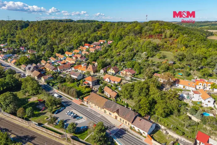 Prodej obchodního prostoru, Nová Ves - Vepřek, 600 m2