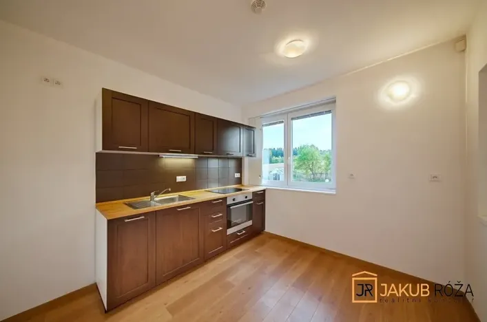 Prodej rodinného domu, Jilemnice, Polní, 219 m2