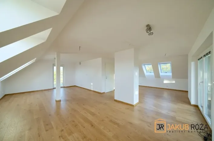 Prodej rodinného domu, Jilemnice, Polní, 219 m2
